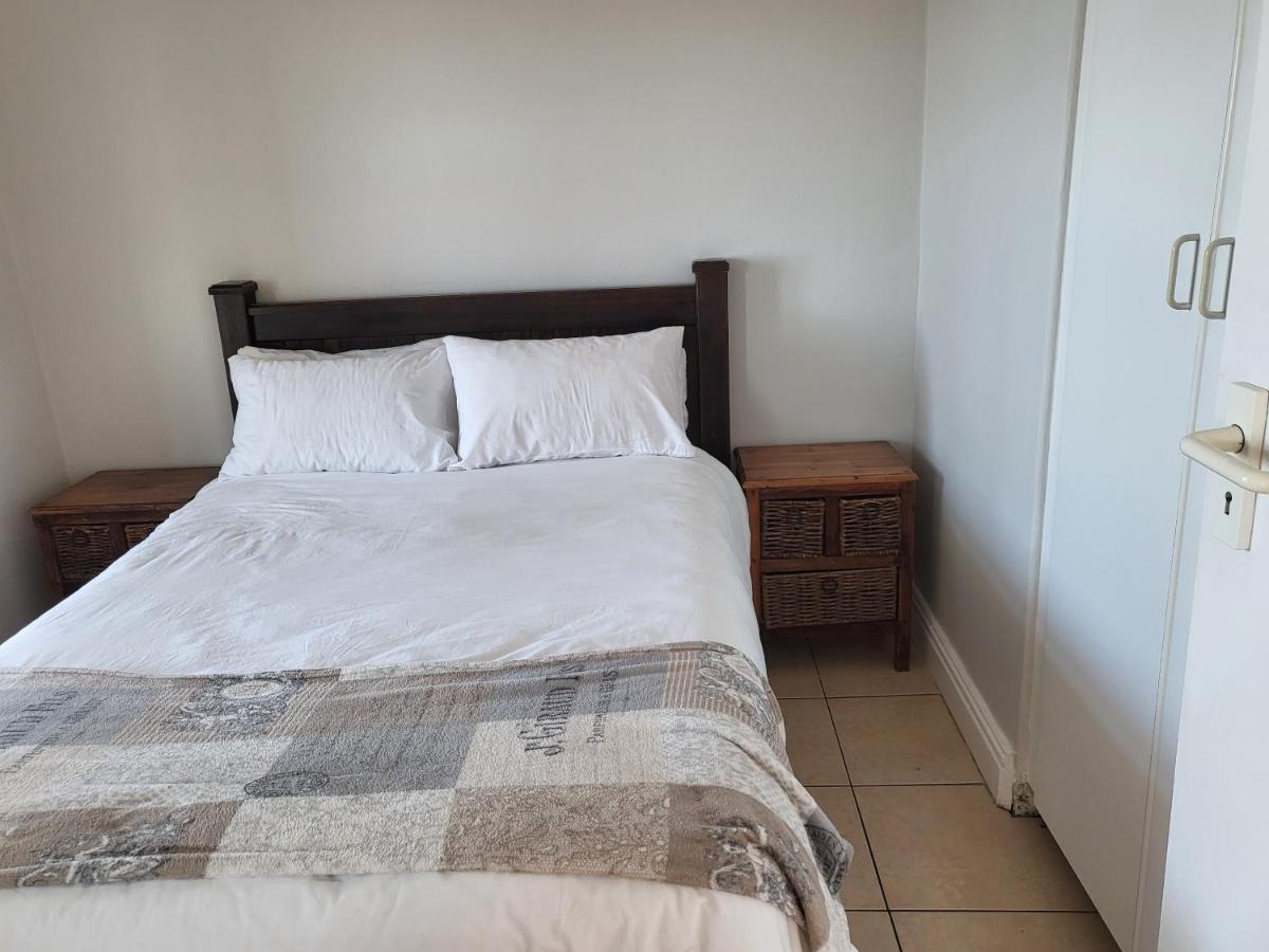 Hermanus Beach Club Екстериор снимка