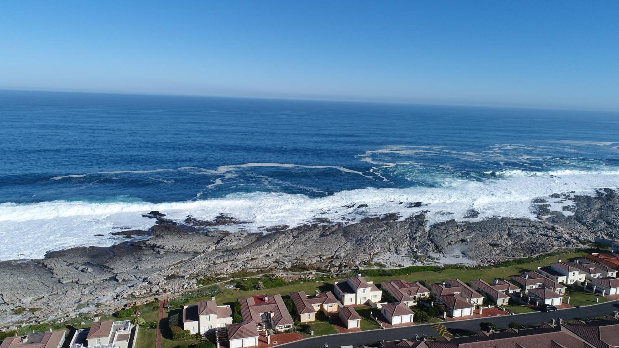 Hermanus Beach Club Екстериор снимка