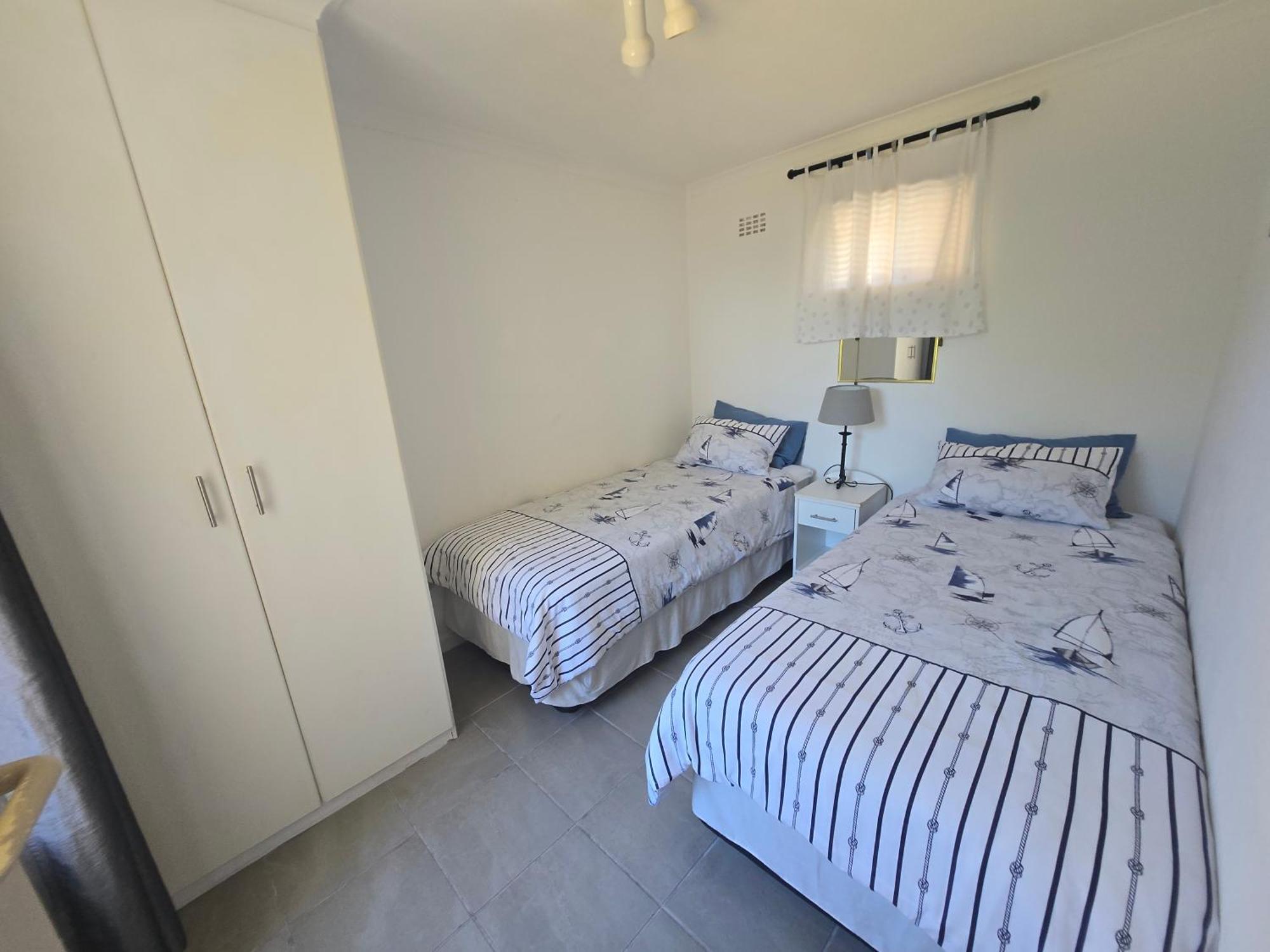 Hermanus Beach Club Apartment Стая снимка