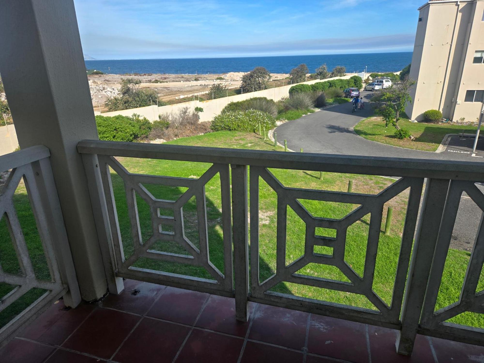 Hermanus Beach Club Стая снимка